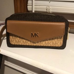 Michael Kors Belt Bag